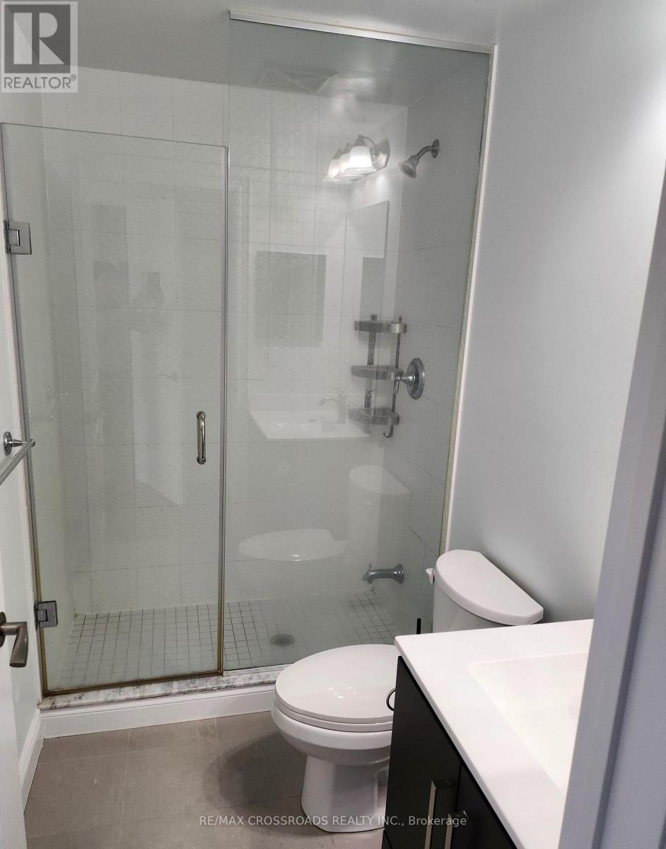 Photo 11 of 502 38 Cedarland Drive, Markham ON