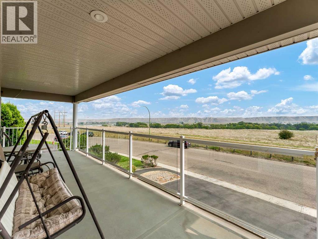 Photo 33 of 30 Preston Avenue Ne, Medicine Hat AB