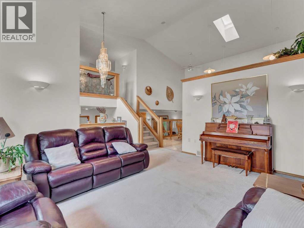 Photo 6 of 30 Preston Avenue Ne, Medicine Hat AB