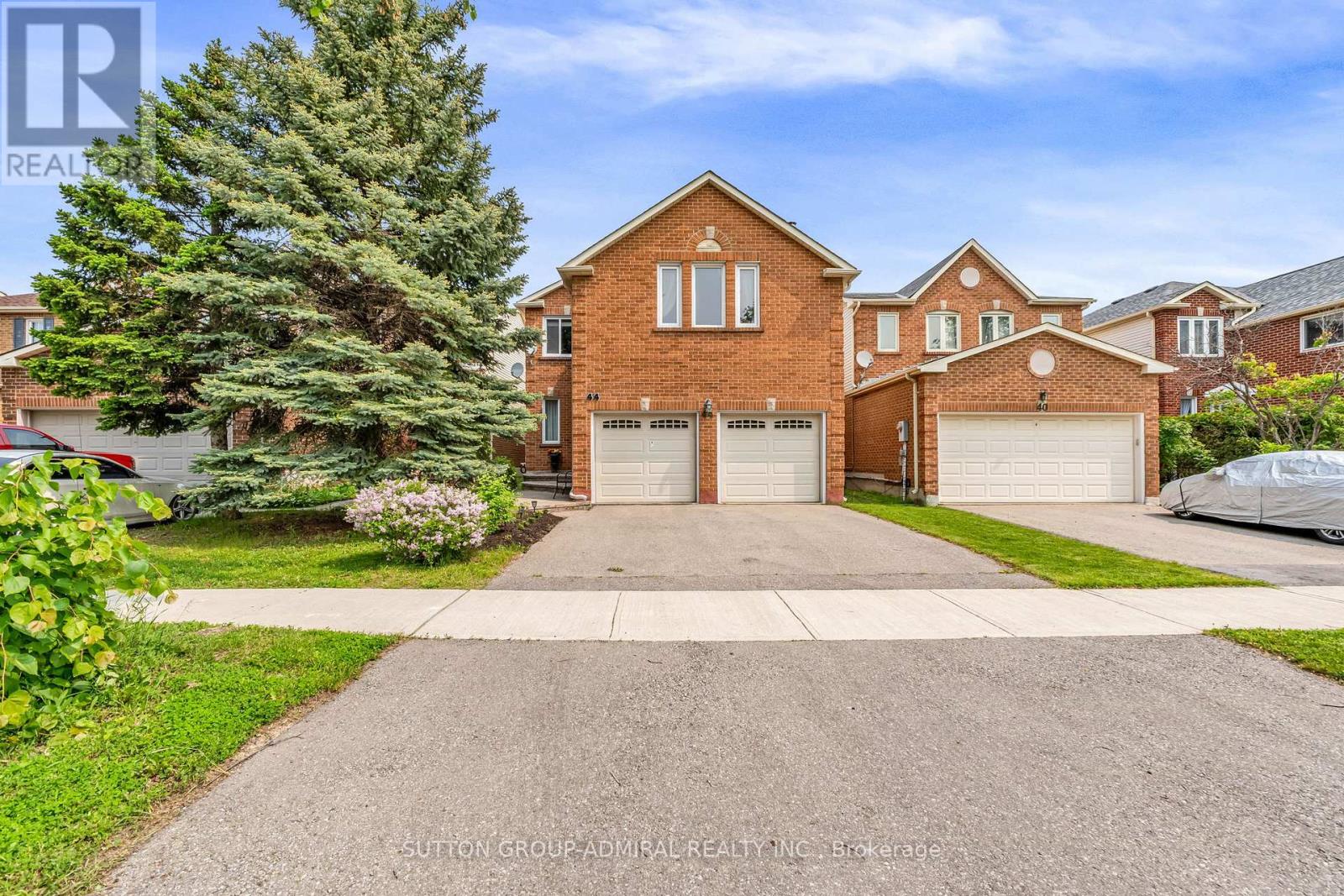 Photo 1 of 44 Brownridge Drive, Vaughan ON