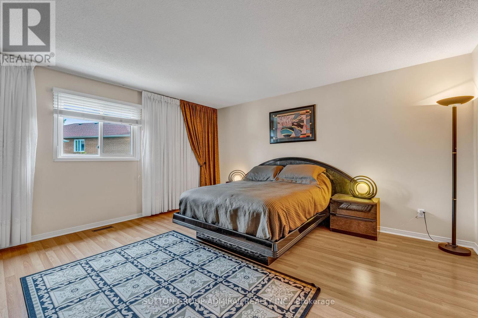Photo 23 of 44 Brownridge Drive, Vaughan ON