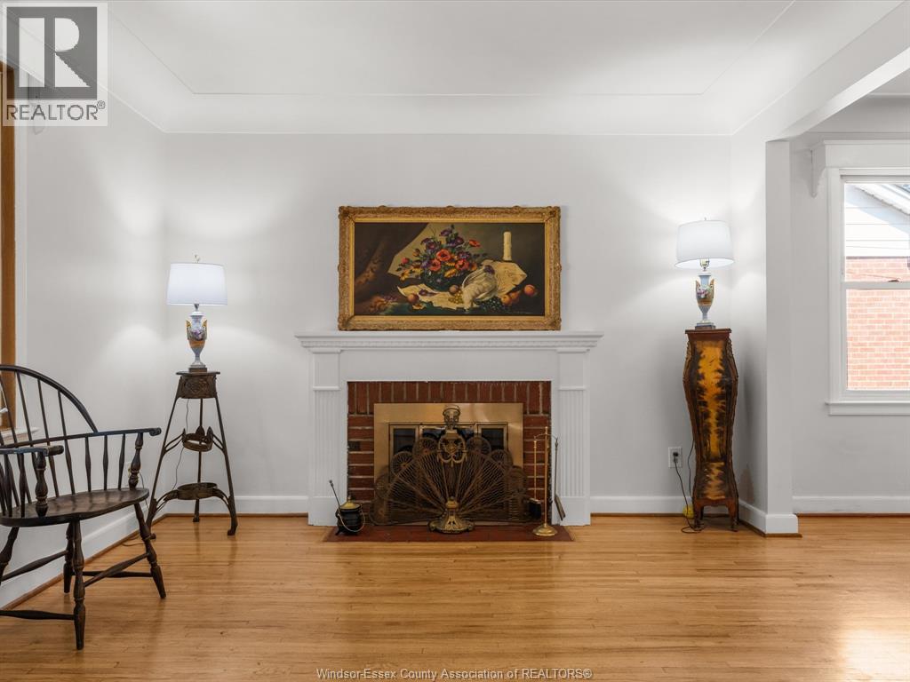 Photo 11 of 854 Belleperche Place, Windsor ON
