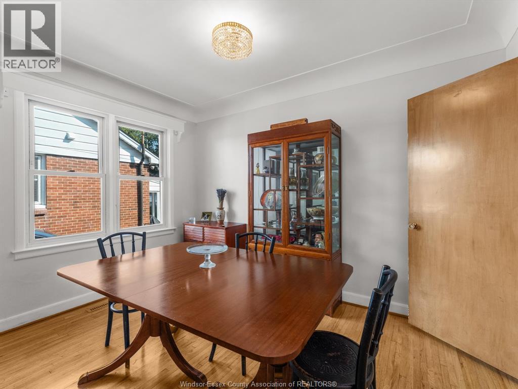 Photo 12 of 854 Belleperche Place, Windsor ON