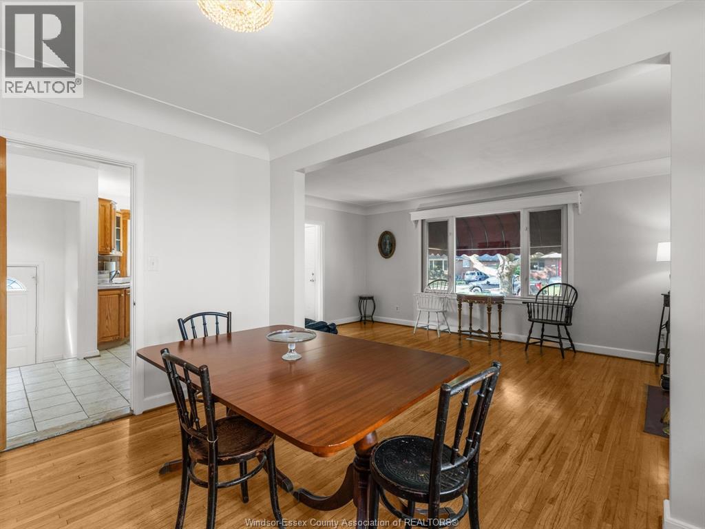 Photo 13 of 854 Belleperche Place, Windsor ON