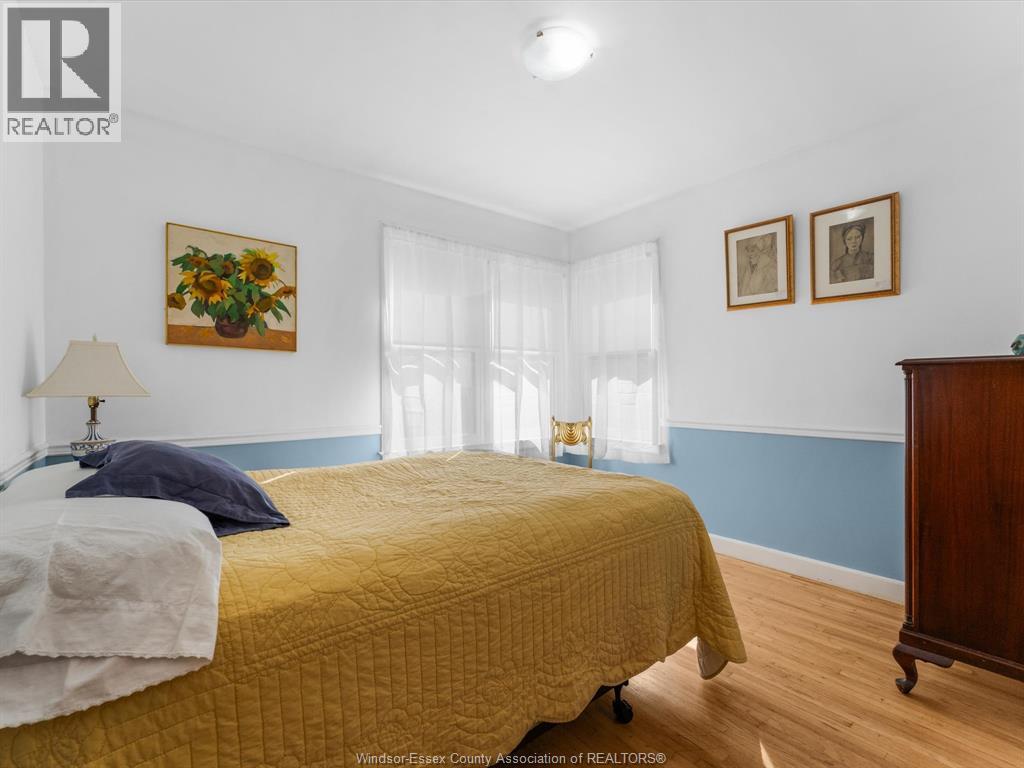 Photo 17 of 854 Belleperche Place, Windsor ON