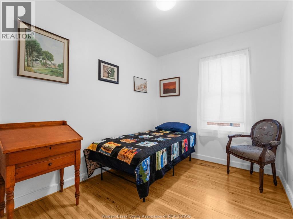 Photo 18 of 854 Belleperche Place, Windsor ON