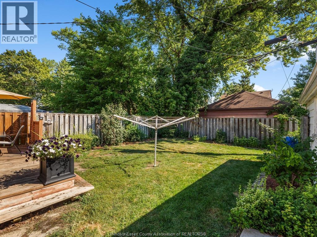 Photo 34 of 854 Belleperche Place, Windsor ON