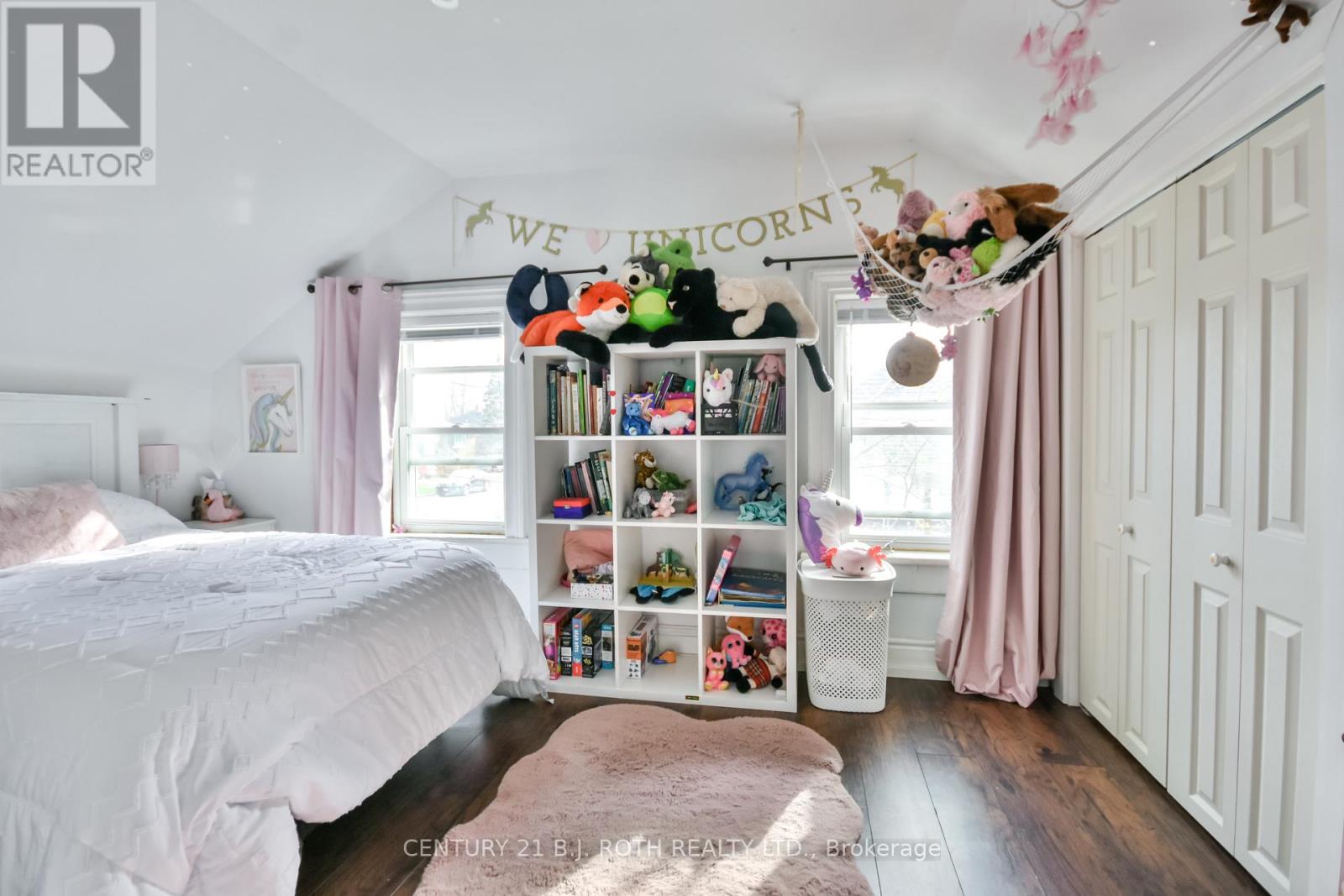Photo 22 of 86 Henry Street, Barrie ON