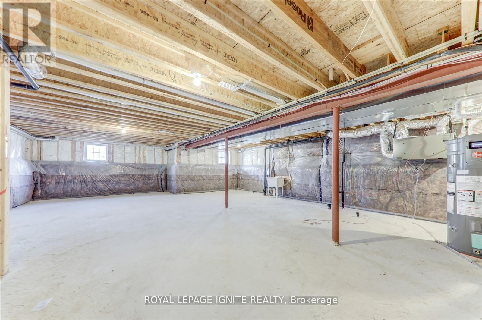 Photo 32 of 519 Hudson Crescent, Midland ON
