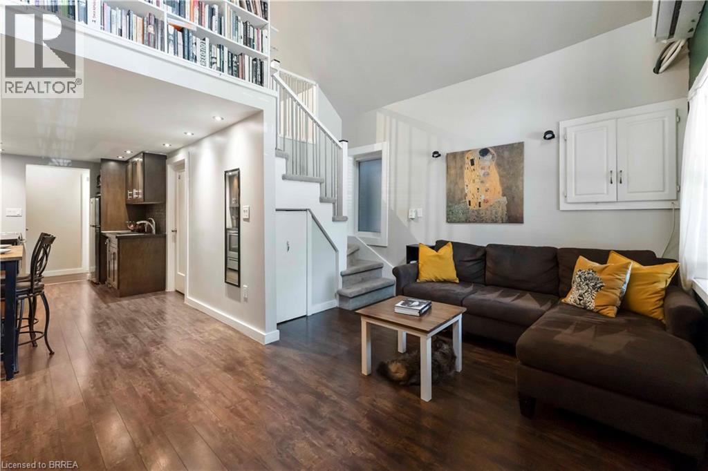 Photo 5 of 21 1 2 Albany Avenue, Hamilton ON