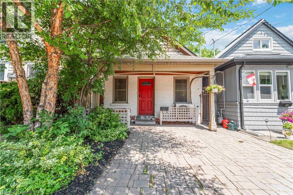 Photo 2 of 21 1 2 Albany Avenue, Hamilton ON