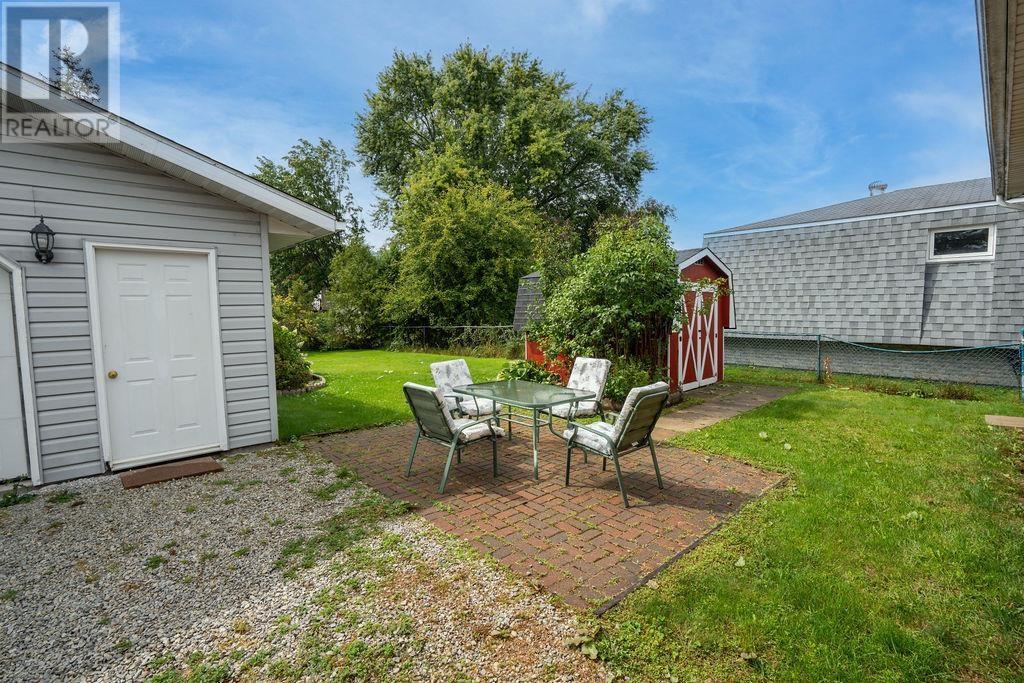 Photo 7 of 51 Glen Ave, Sault Ste Marie ON