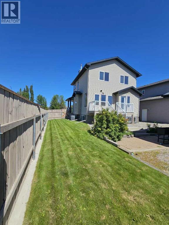 Photo 34 of 138 Southgate Boulevard S, Lethbridge AB