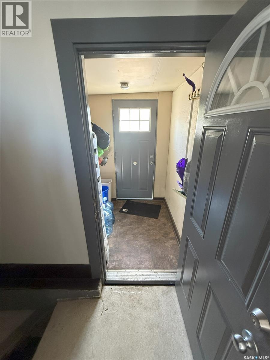 Photo 11 of 1579 Montague Street, Regina SK
