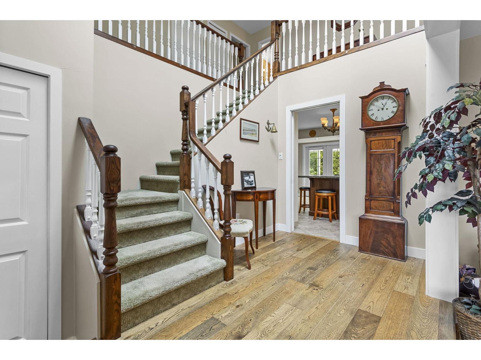 Photo 6 of 10832 Magnolia Court, Delta BC