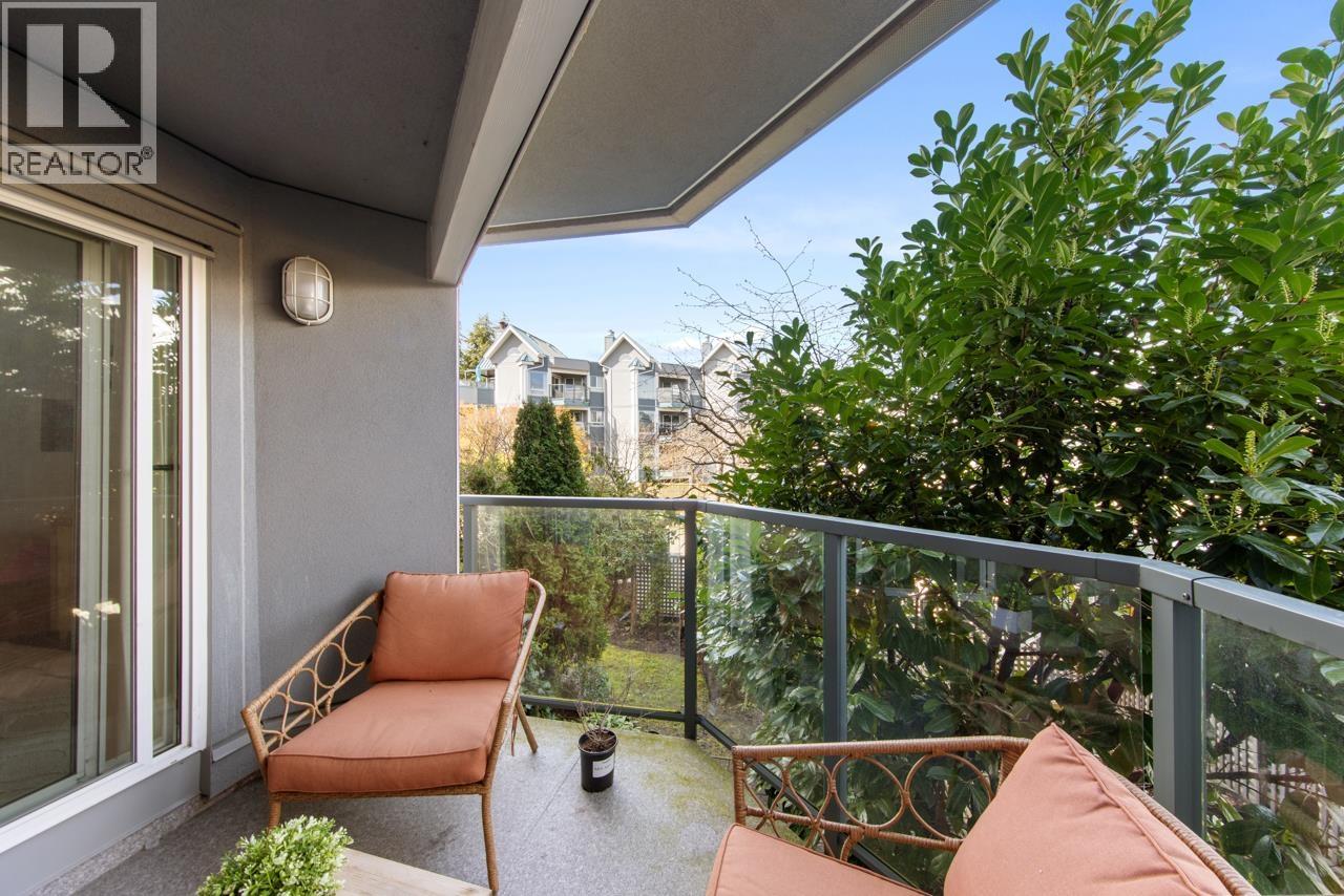 Photo 14 of 205 1345 W 4th Avenue, Vancouver BC