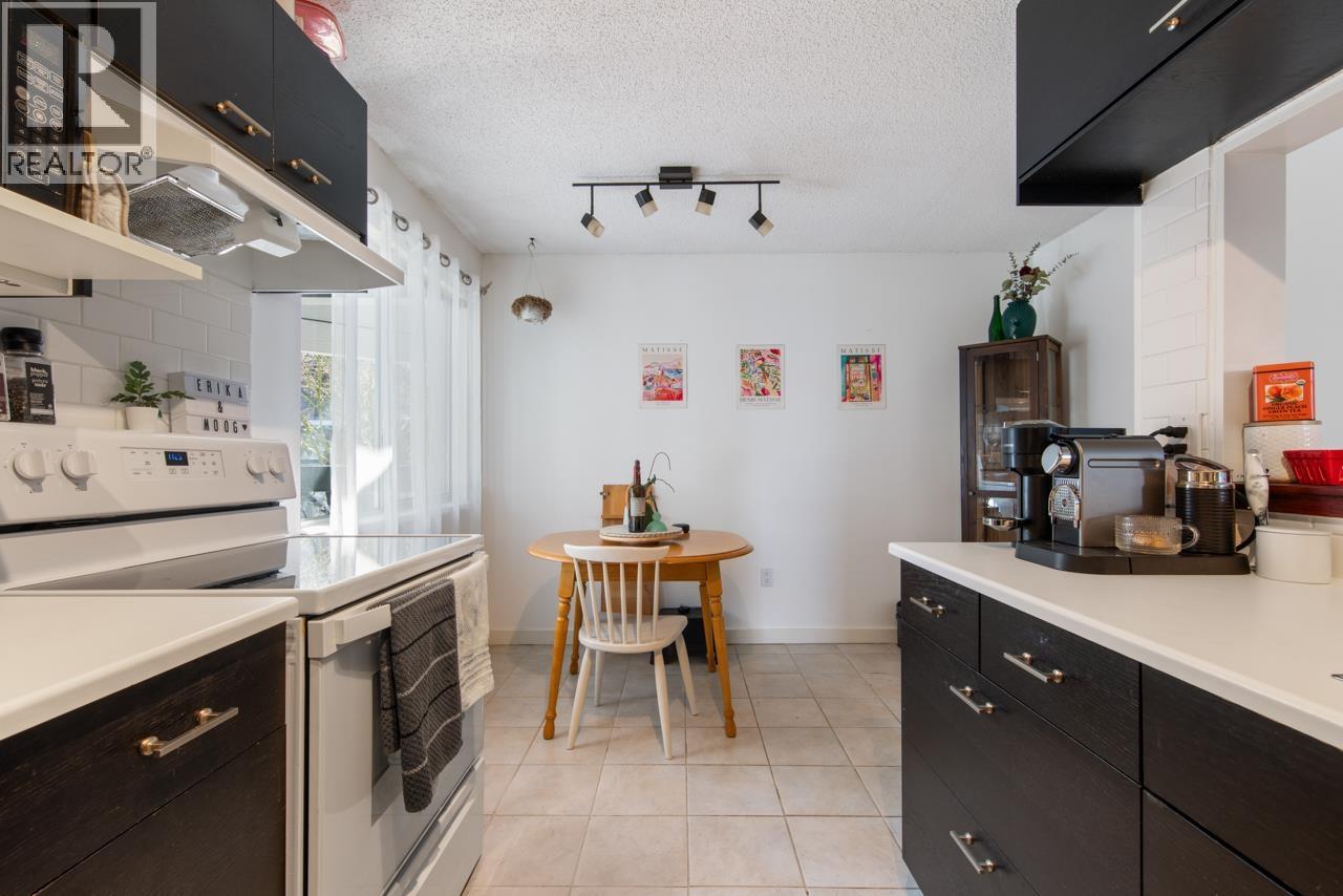 Photo 10 of 205 1345 W 4th Avenue, Vancouver BC