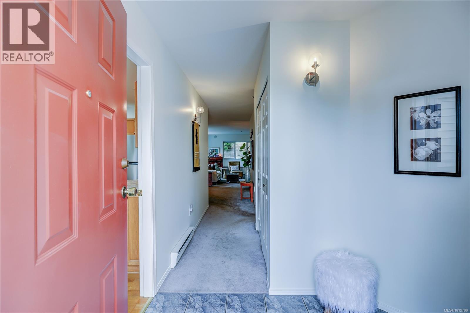 Photo 13 of 5959 Waterton Dr, Nanaimo BC