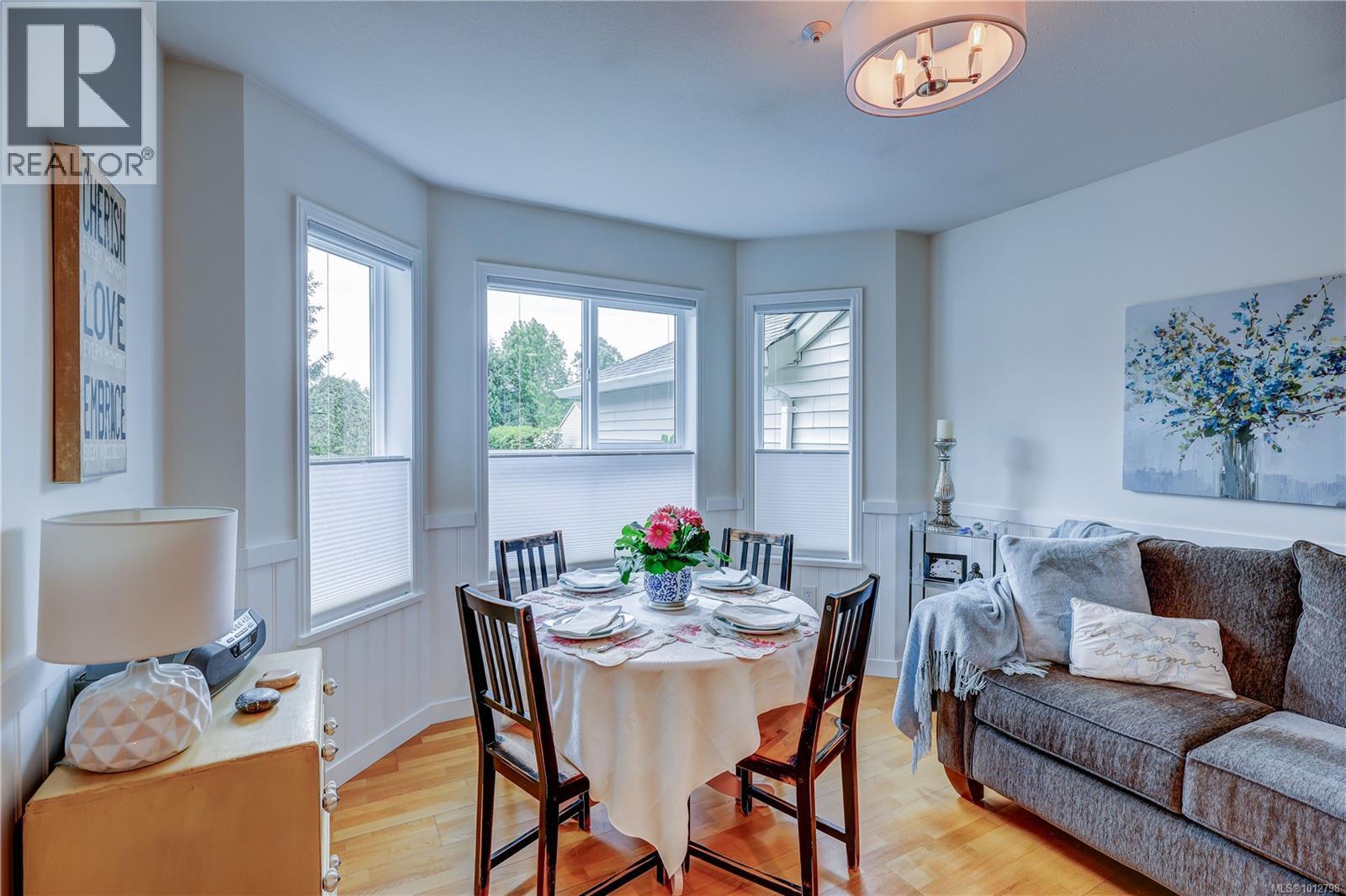 Photo 19 of 5959 Waterton Dr, Nanaimo BC