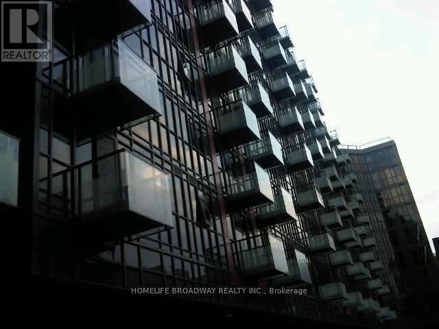 Photo 3 of 916 560 Front Street W, Toronto ON