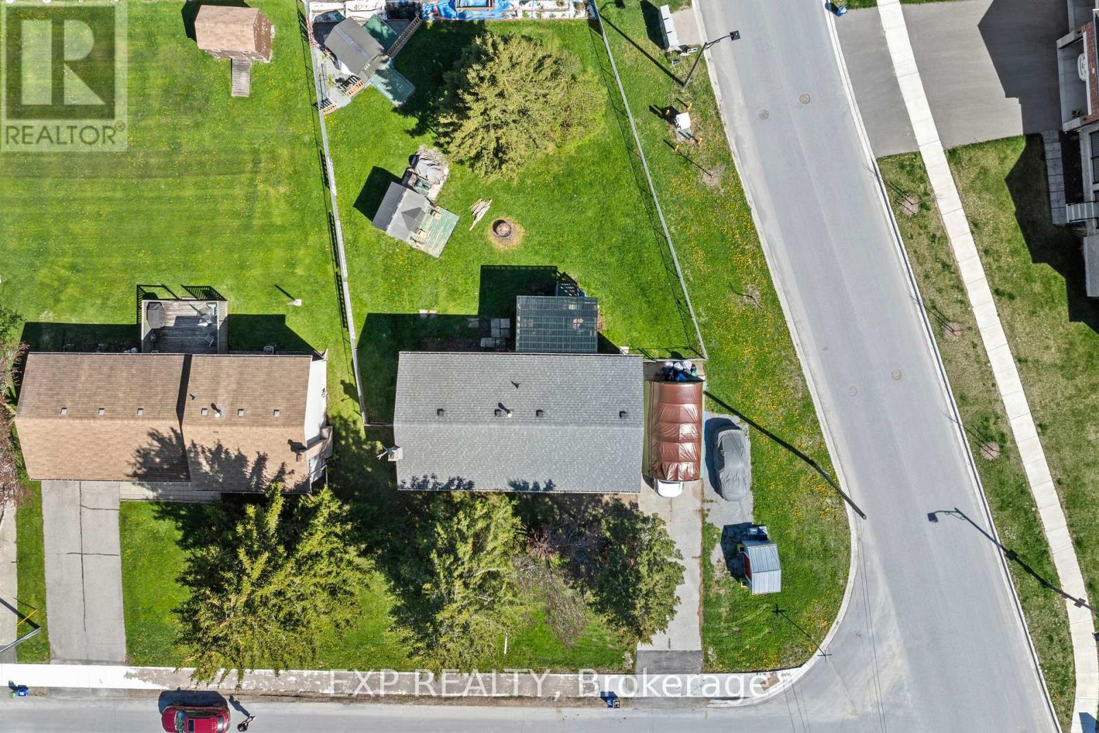 Photo 39 of 354 Lakeland Crescent, Brock ON
