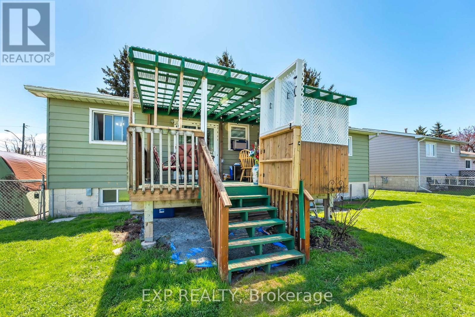 Photo 36 of 354 Lakeland Crescent, Brock ON
