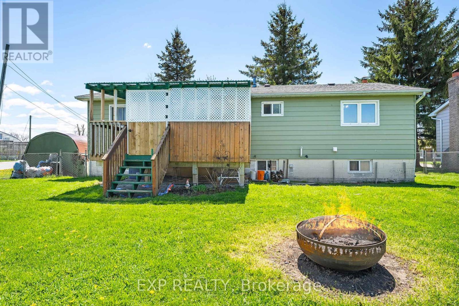 Photo 33 of 354 Lakeland Crescent, Brock ON