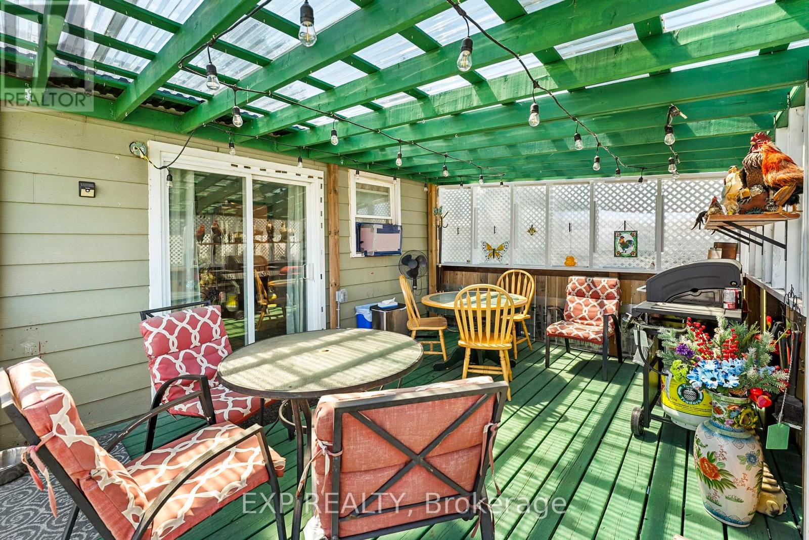 Photo 34 of 354 Lakeland Crescent, Brock ON