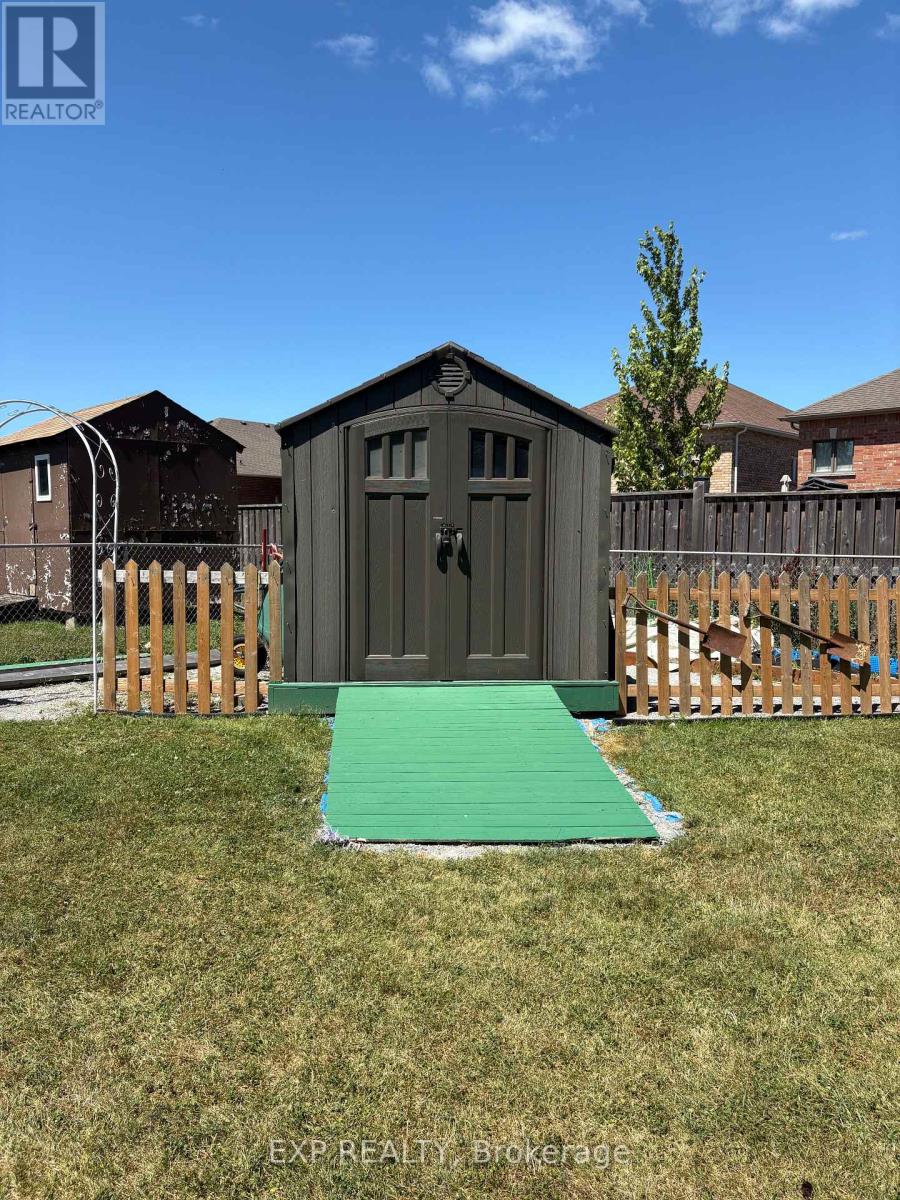Photo 37 of 354 Lakeland Crescent, Brock ON