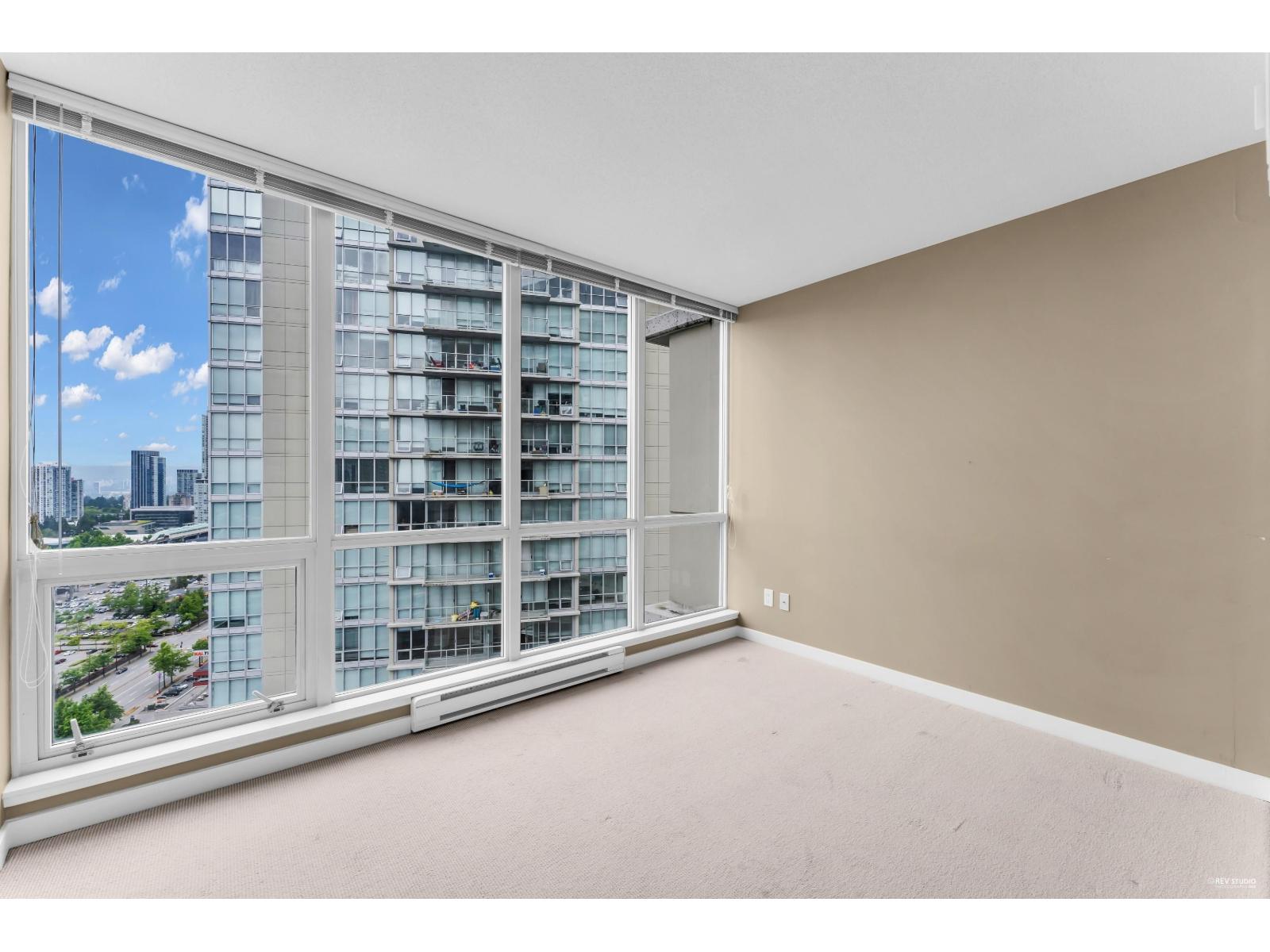 Photo 16 of 2909 9981 Whalley Boulevard, Surrey BC