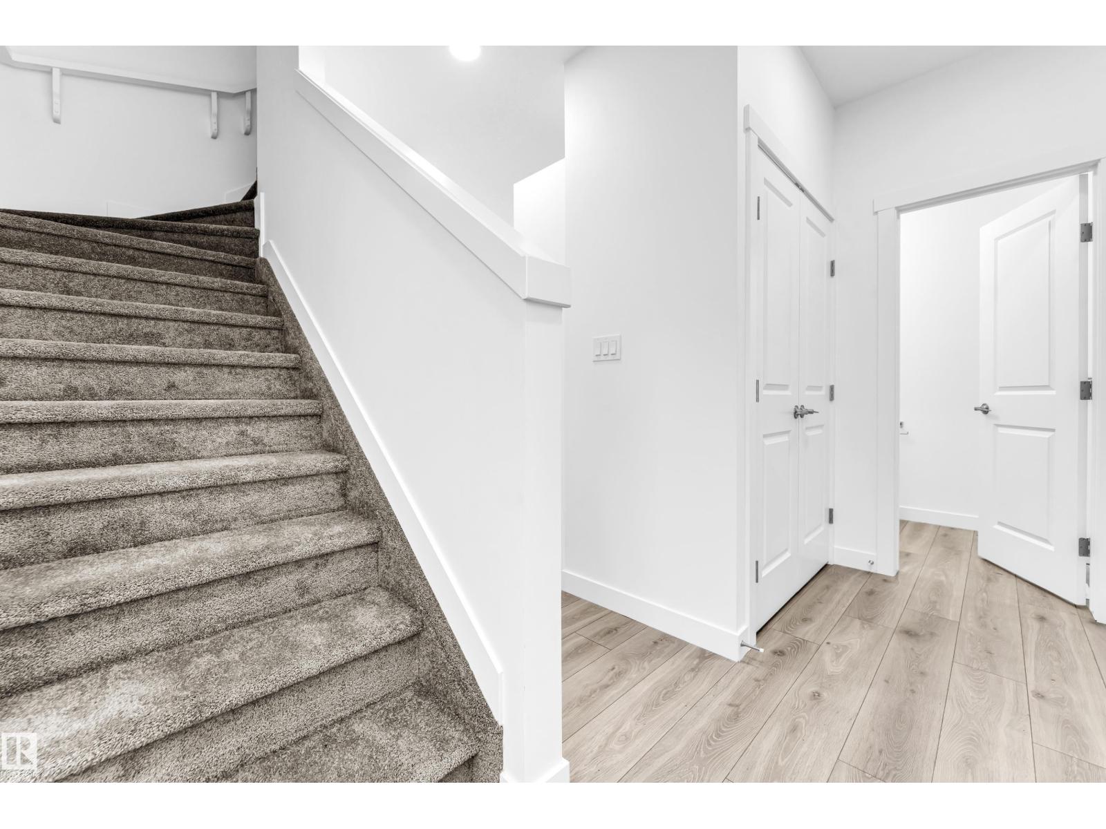 Photo 11 of 4 7110 Keswick Cm Sw, Edmonton AB