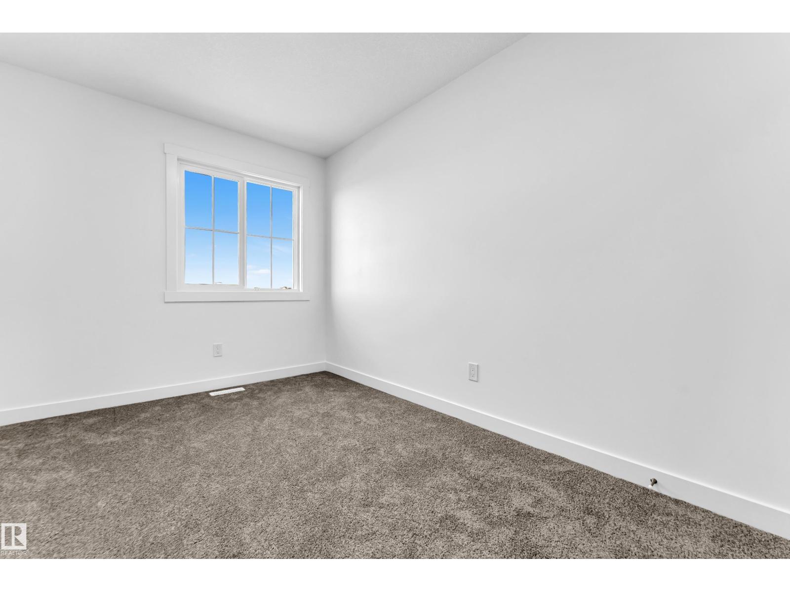 Photo 27 of 4 7110 Keswick Cm Sw, Edmonton AB