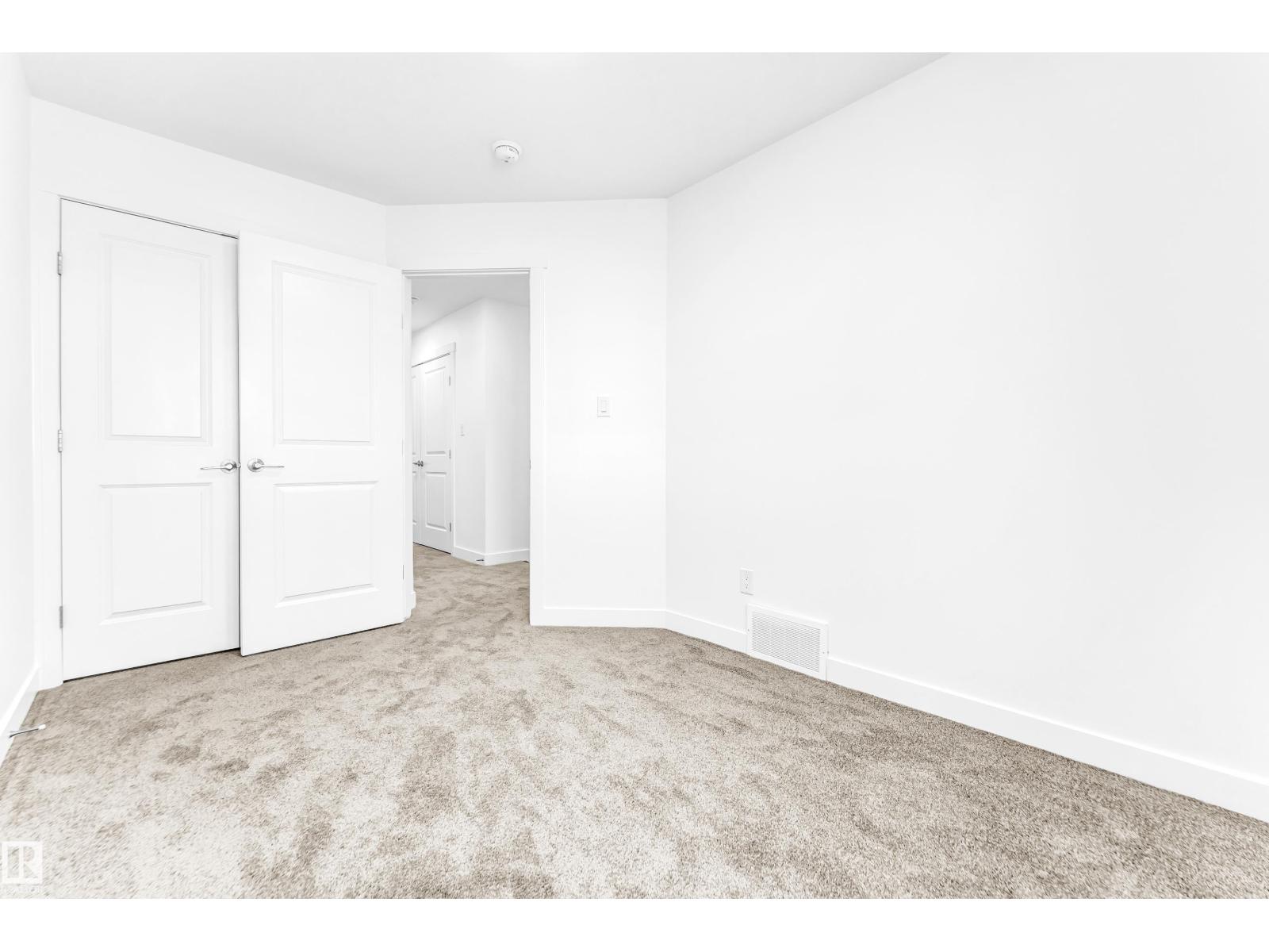 Photo 29 of 4 7110 Keswick Cm Sw, Edmonton AB