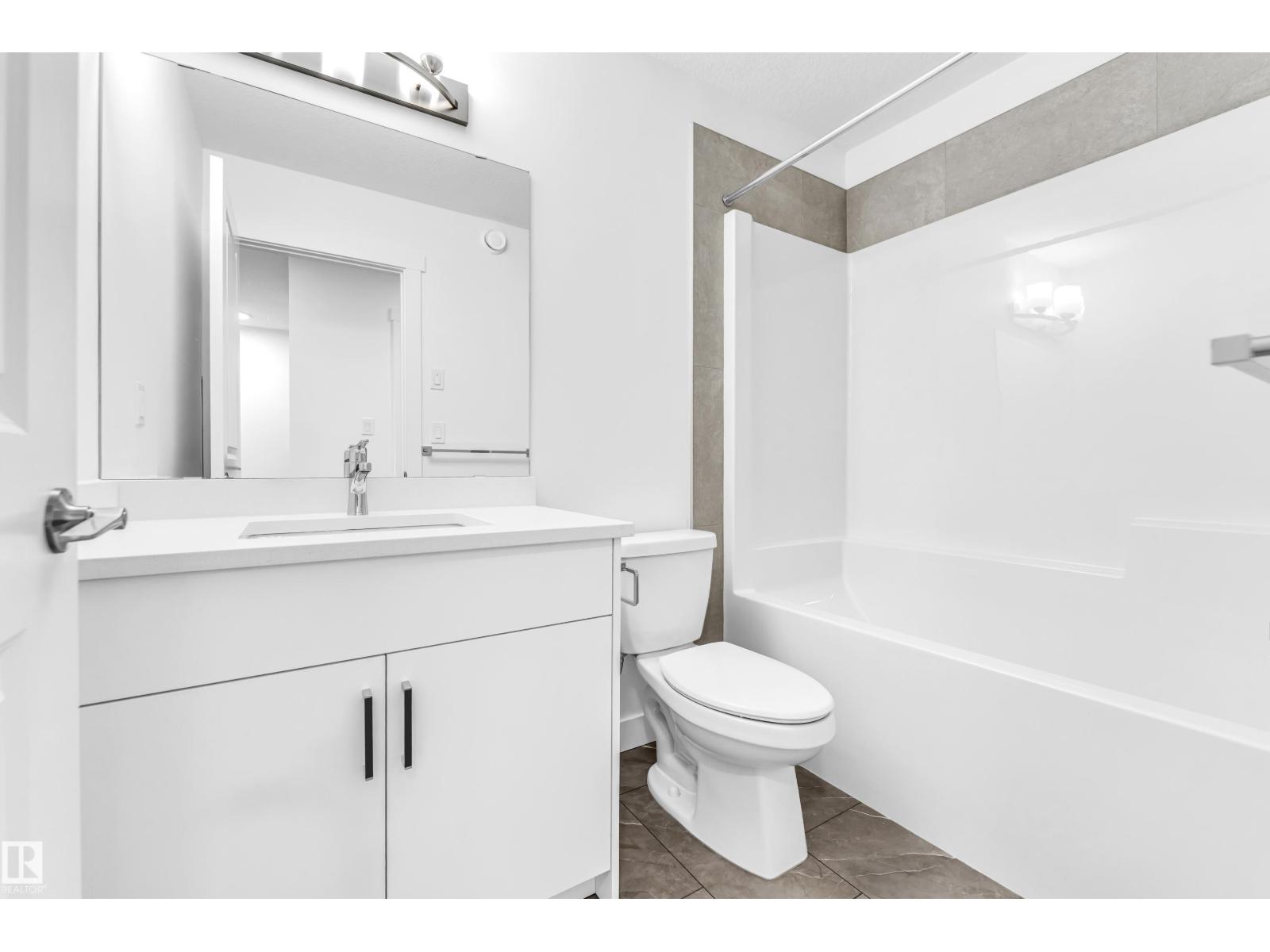Photo 36 of 4 7110 Keswick Cm Sw, Edmonton AB