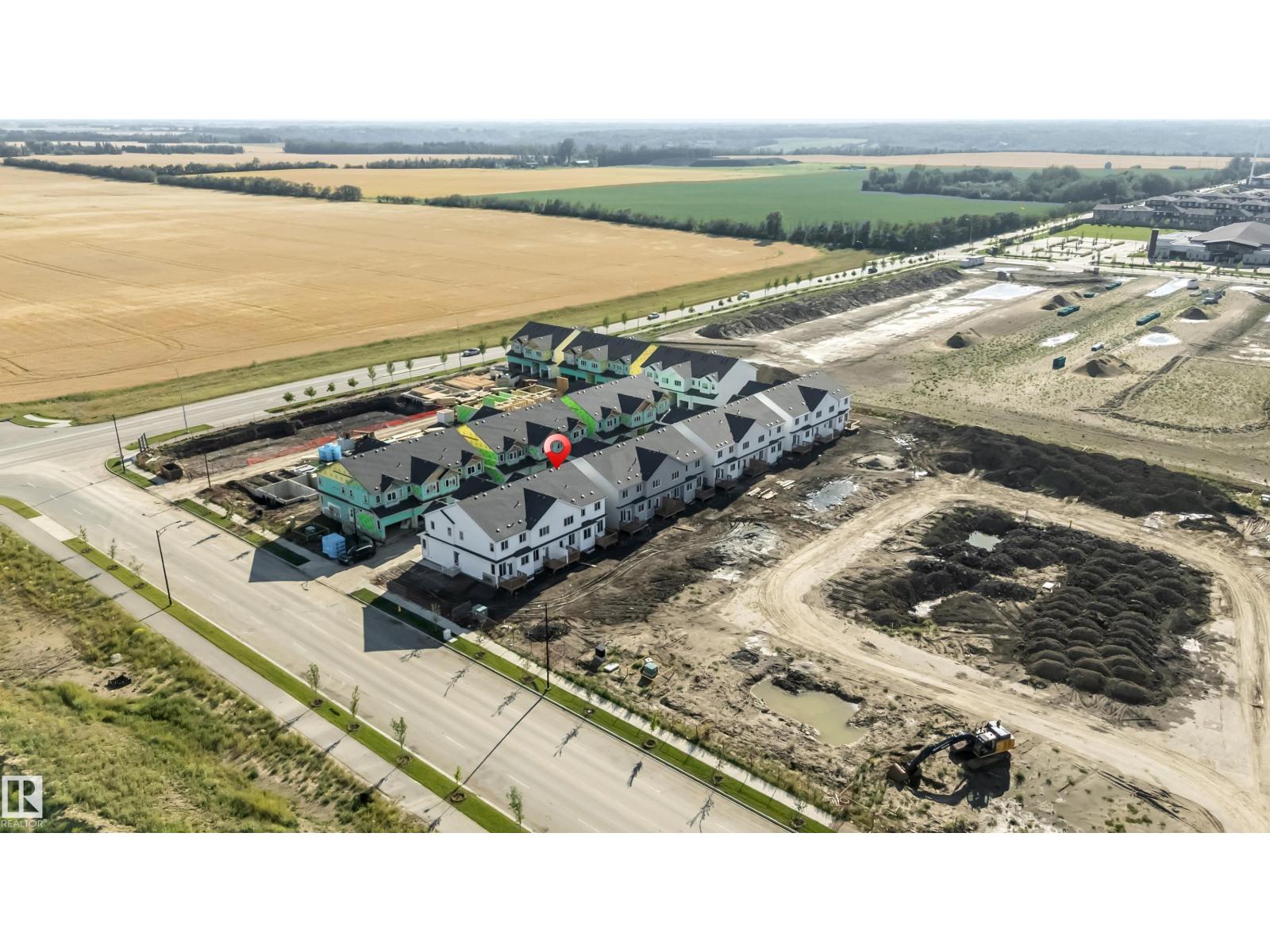Photo 9 of 4 7110 Keswick Cm Sw, Edmonton AB