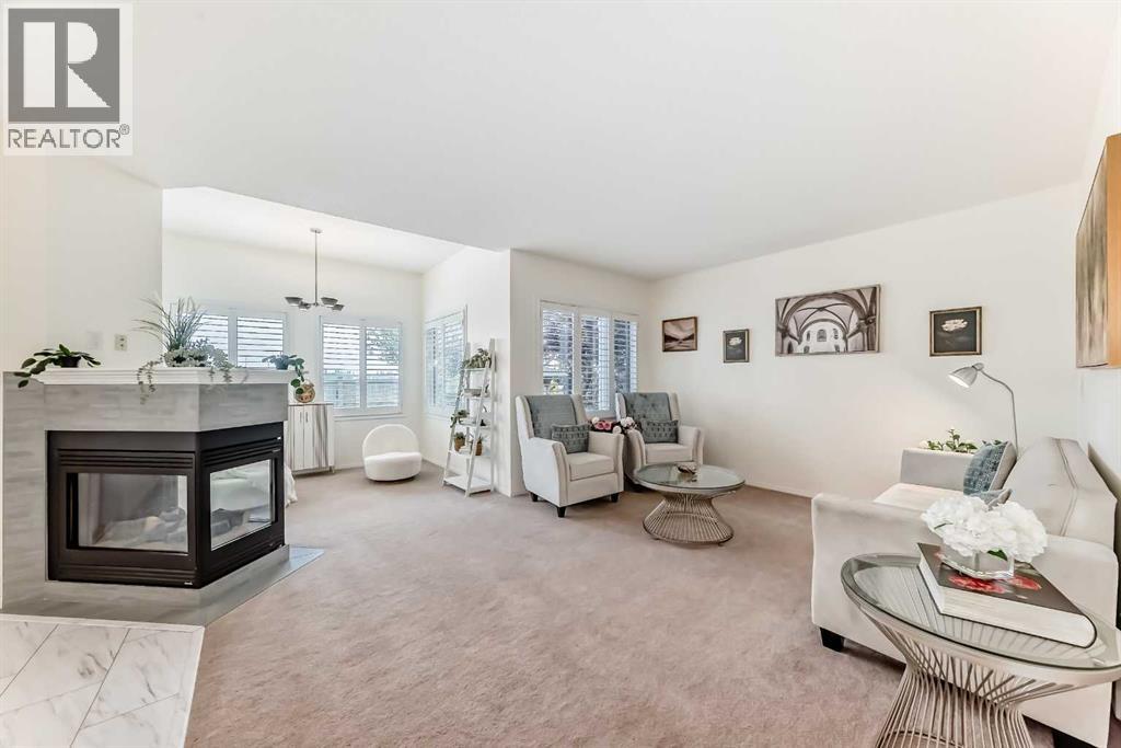 Photo 16 of 82 Mt Gibraltar Heights Se, Calgary AB