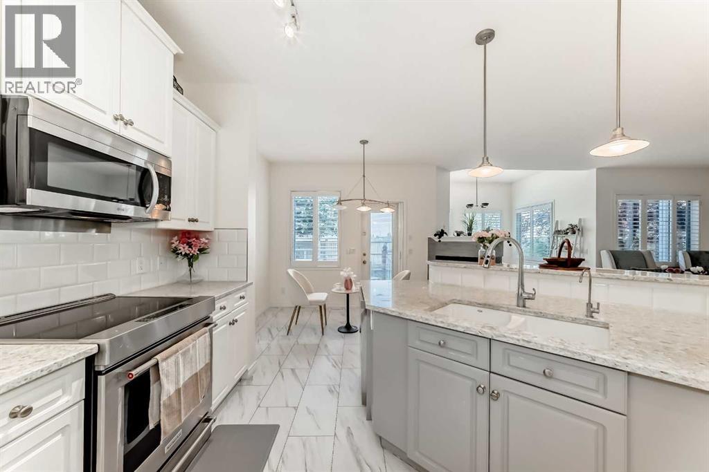Photo 9 of 82 Mt Gibraltar Heights Se, Calgary AB