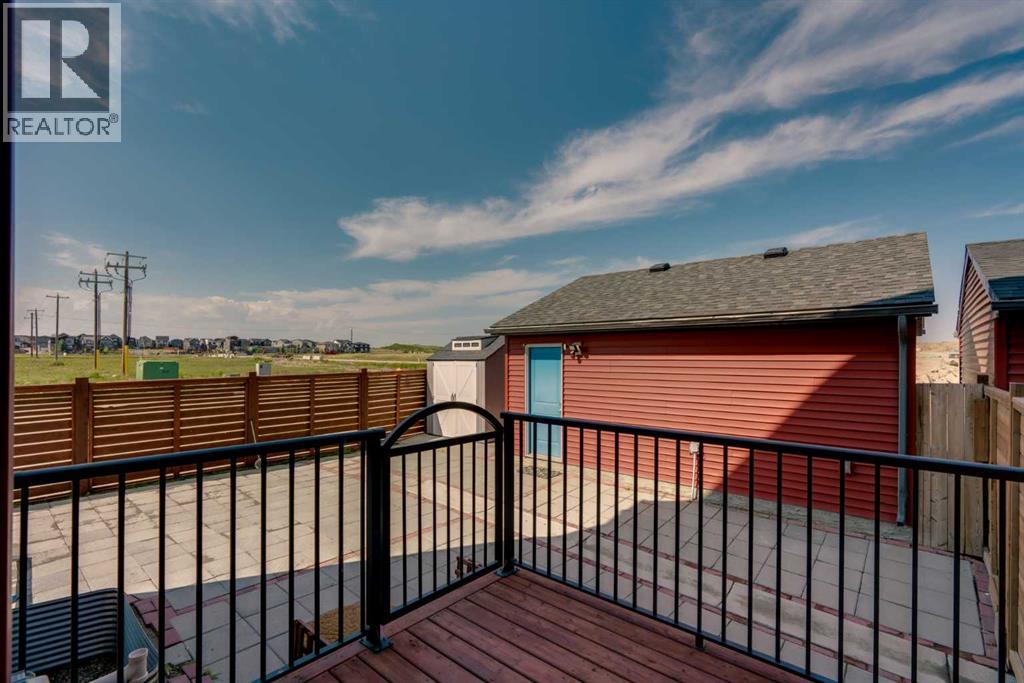 Photo 15 of 156 Livingston View Ne, Calgary AB