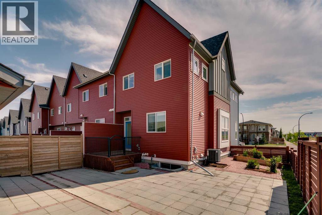 Photo 40 of 156 Livingston View Ne, Calgary AB