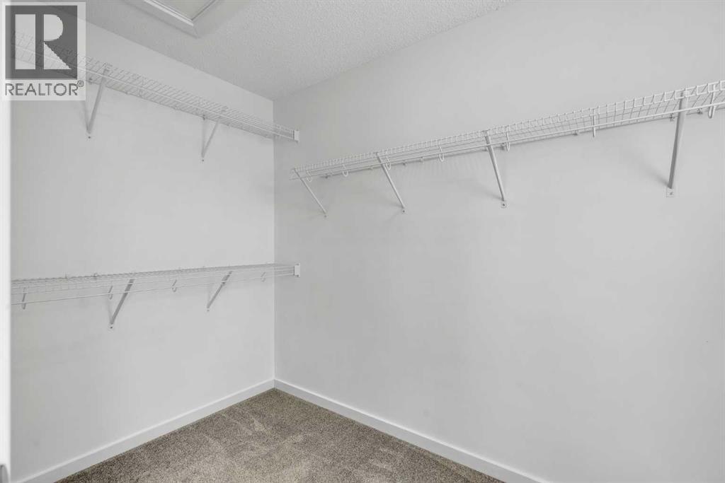 Photo 22 of 156 Livingston View Ne, Calgary AB