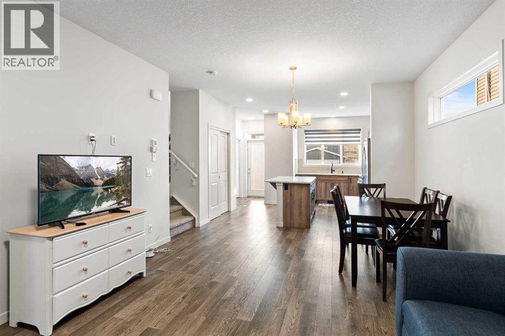 Photo 9 of 105 Chelsea Glen, Chestermere AB