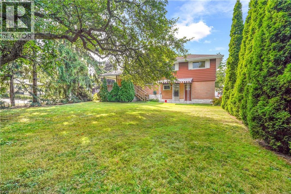 Photo 42 of 49 Pusey Boulevard, Brantford ON