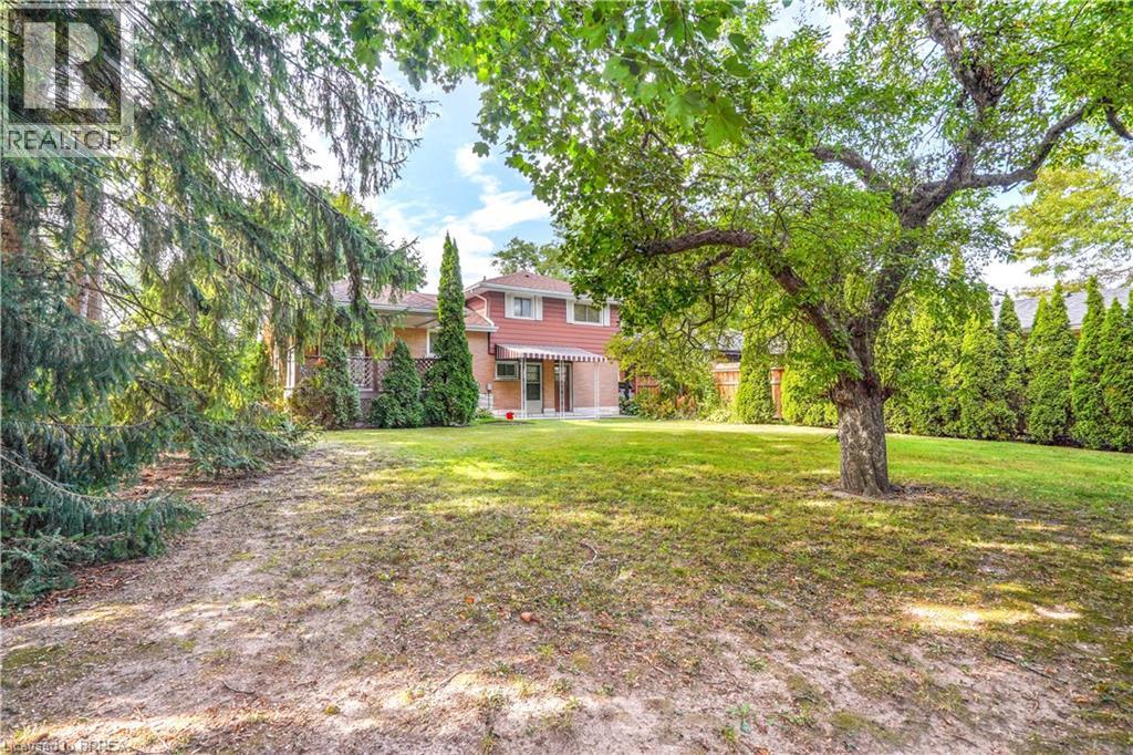 Photo 44 of 49 Pusey Boulevard, Brantford ON