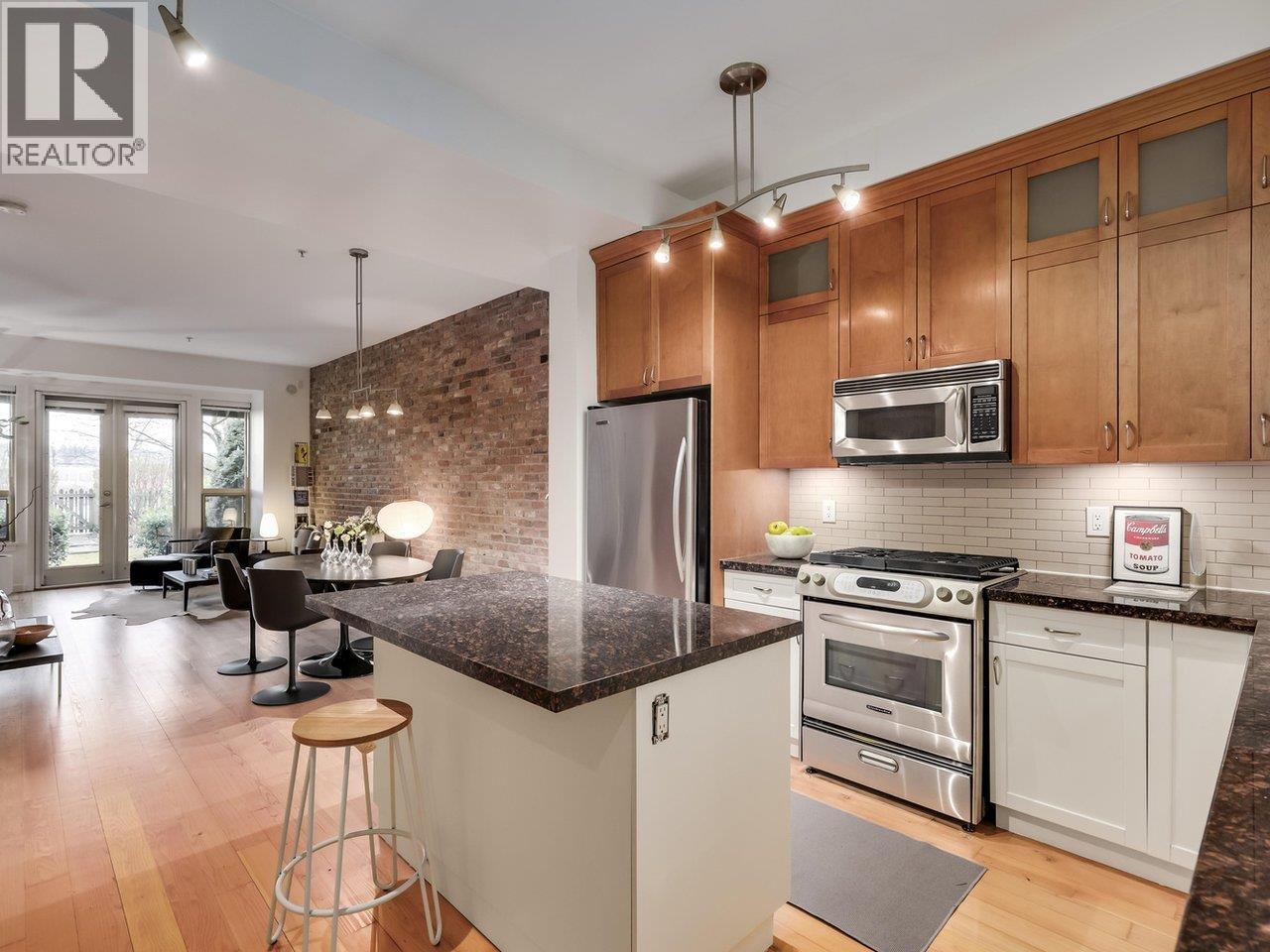 Photo 3 of 124 250 Salter Street, New Westminster BC