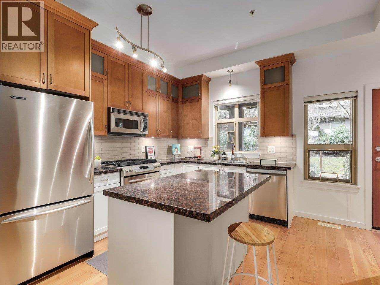 Photo 2 of 124 250 Salter Street, New Westminster BC