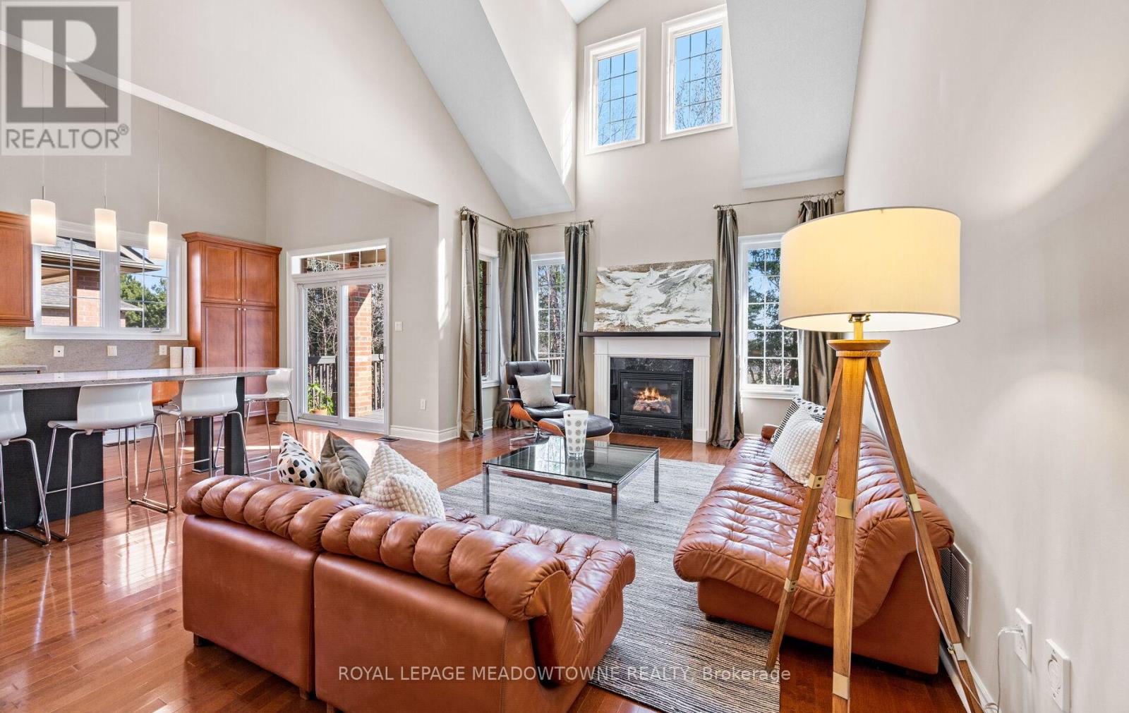 Photo 17 of 47 Nova Scotia Road, Brampton ON