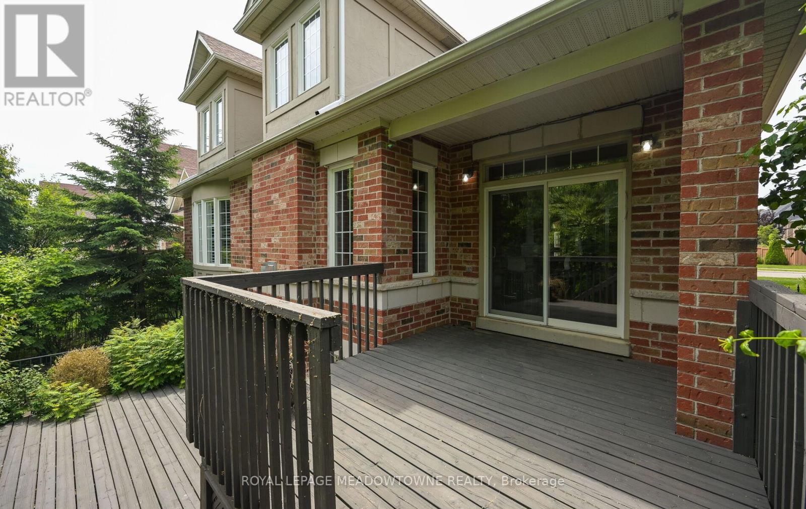 Photo 45 of 47 Nova Scotia Road, Brampton ON