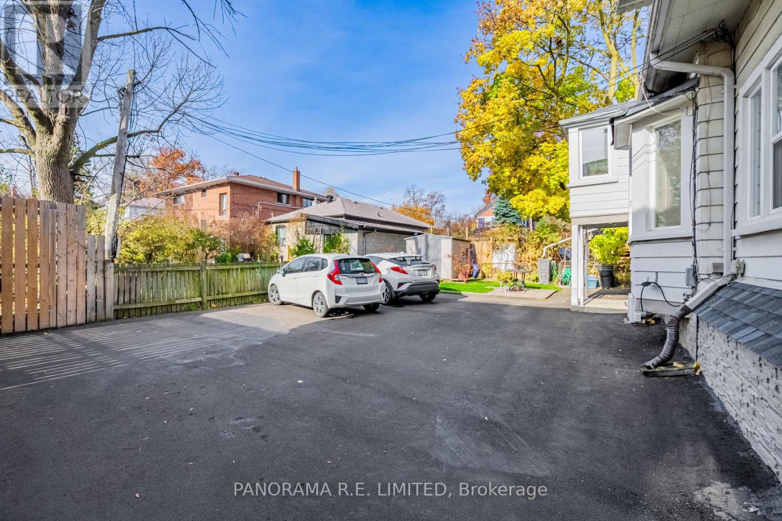 Photo 13 of 2 8 Thirty Third Street, Toronto ON