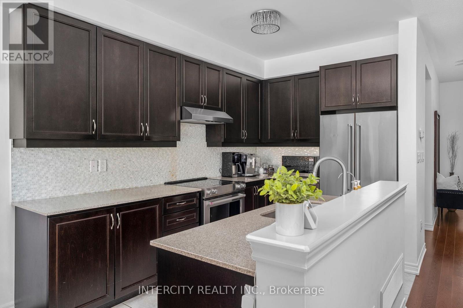 Photo 13 of 59 Morra Avenue, Caledon ON