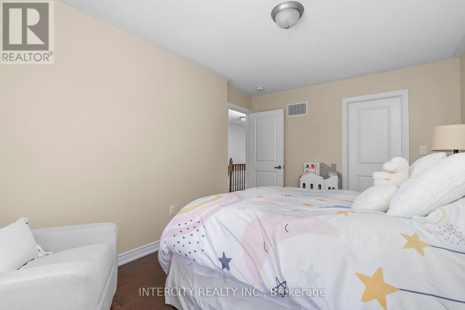 Photo 33 of 59 Morra Avenue, Caledon ON